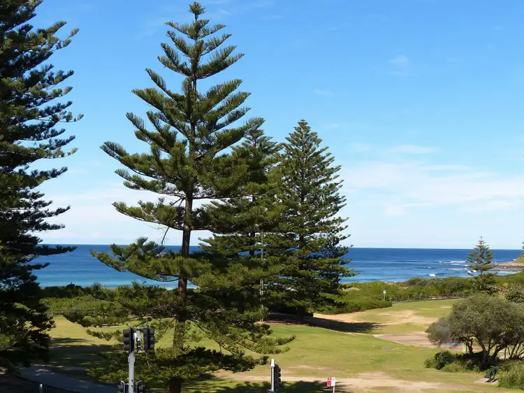 Second view of Homely apartment listing, 10/391 Barrenjoey Road, Newport NSW 2106