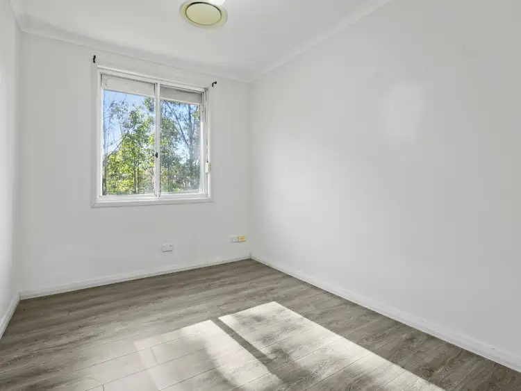 Fifth view of Homely house listing, 32 Amundsen Street, Leumeah NSW 2560