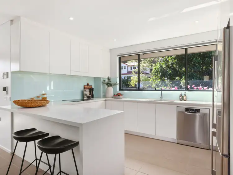 Third view of Homely apartment listing, 9/15-17 Central Road, Avalon NSW 2107