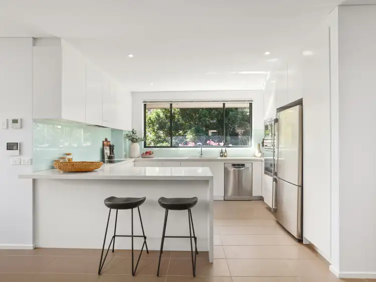 Fifth view of Homely apartment listing, 9/15-17 Central Road, Avalon NSW 2107