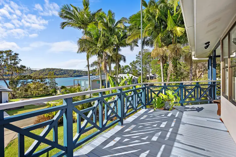 94 Wahine Drive, Russell Island QLD 4184