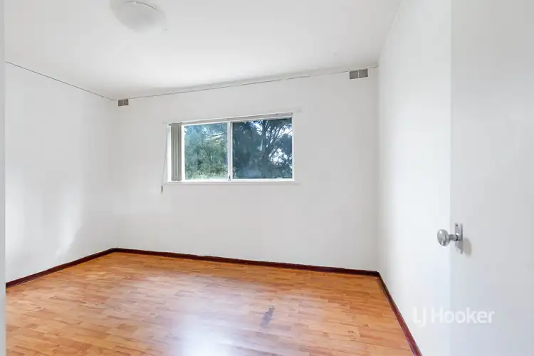 Seventh view of Homely house listing, 7/13 Milton Place, Orelia WA 6167