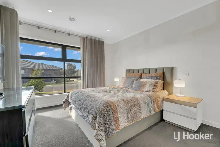 Sixth view of Homely house listing, 33 Moroka Avenue, Weir Views VIC 3338