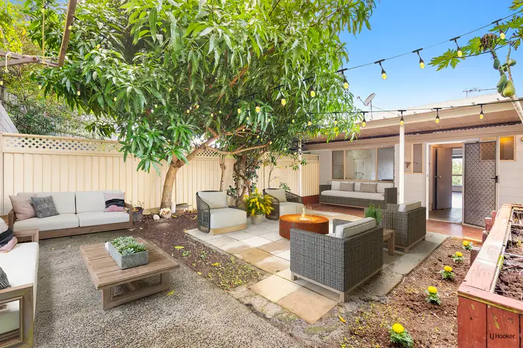 Fifth view of Homely unit listing, 1/49 Bimbadeen Avenue, Banora Point NSW 2486