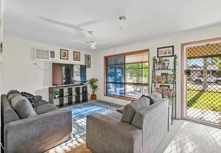 Second view of Homely house listing, 9 Wilby Place, Emerald QLD 4720