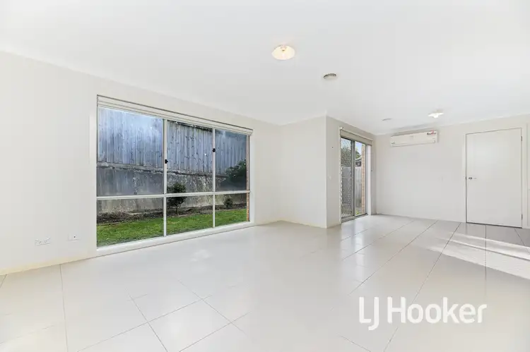 Sixth view of Homely unit listing, 9 Telford Circuit, Drouin VIC 3818