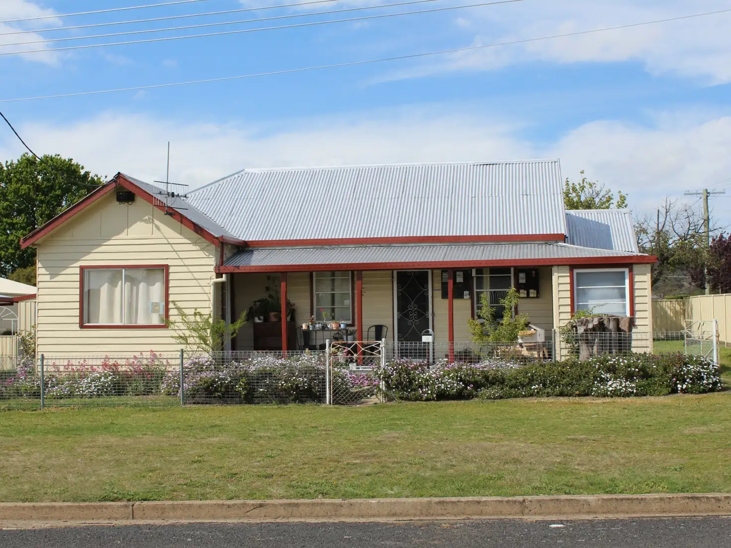 Main view of Homely unit listing, 1-3/1 Short Street, Glen Innes NSW 2370