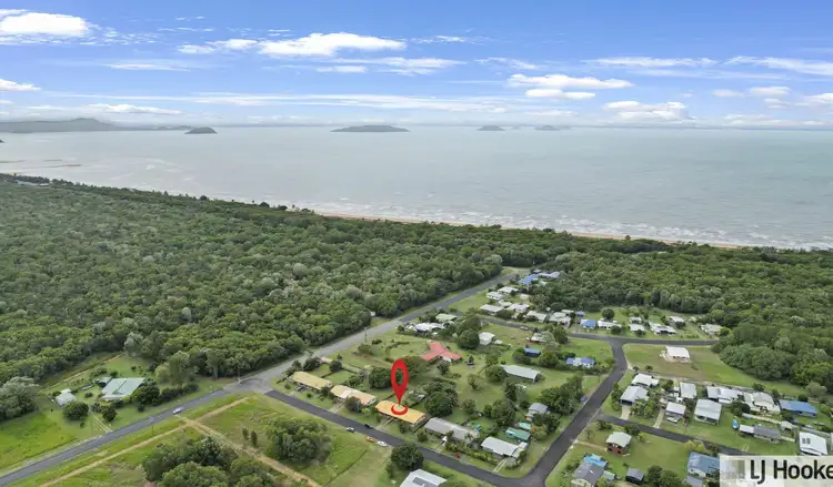 Main view of Homely semi-detached listing, 6 Melaleuca Drive, Tully Heads QLD 4854