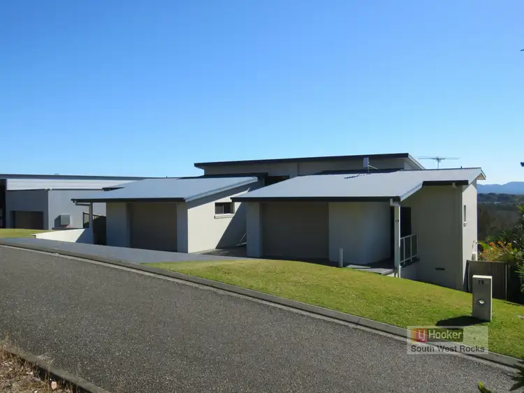 Main view of Homely unit listing, 2/5 Salmon Circuit, South West Rocks NSW 2431