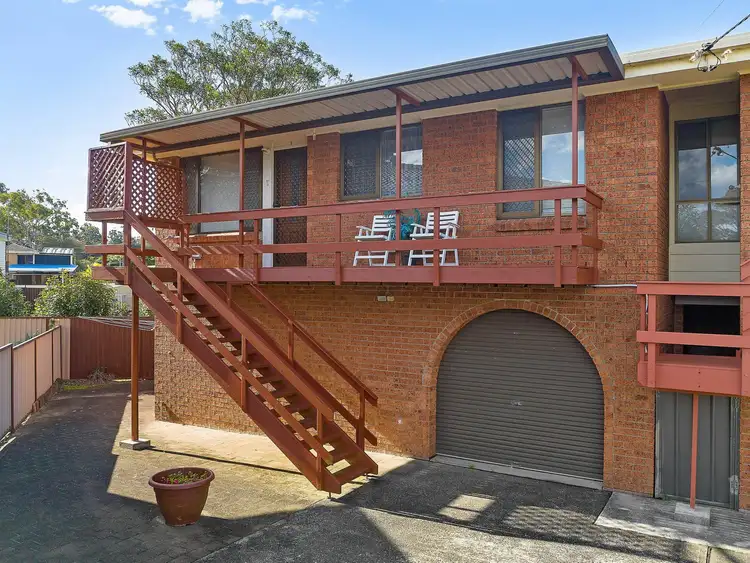 Second view of Homely semi-detached listing, 1/123 Kerry Crescent, Berkeley Vale NSW 2261