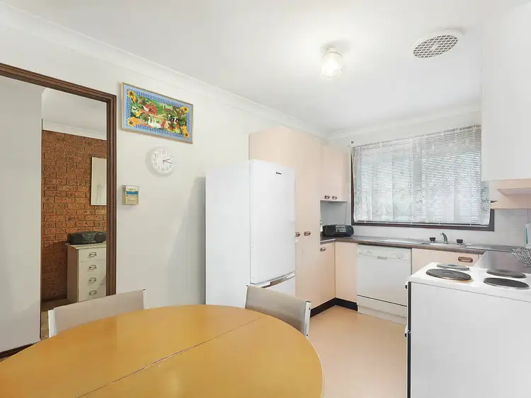Fourth view of Homely semi-detached listing, 1/123 Kerry Crescent, Berkeley Vale NSW 2261