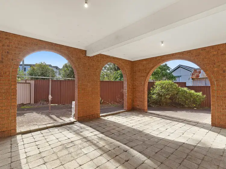 Fifth view of Homely semi-detached listing, 1/123 Kerry Crescent, Berkeley Vale NSW 2261