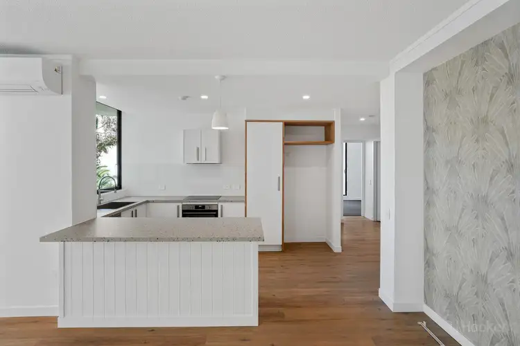 302/41 Labrador Street, Labrador QLD 4215