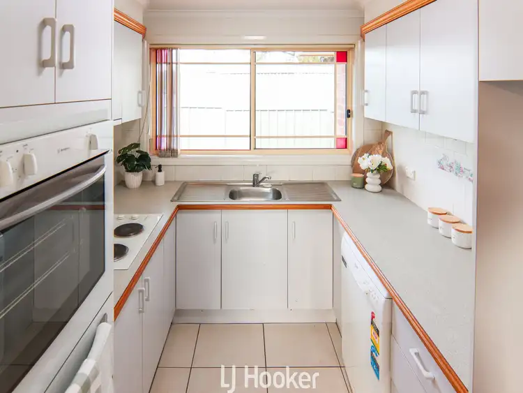 Third view of Homely villa listing, 2/38 Binya Street, Griffith NSW 2680