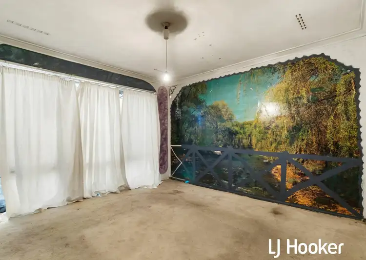 Sixth view of Homely house listing, 1 Jeffers Court, Orelia WA 6167