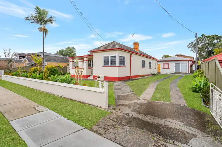 95 Hamilton Road, Fairfield NSW 2165