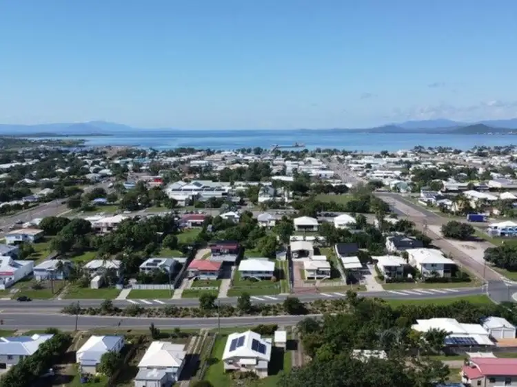 13 Lascelles Lane, Bowen QLD 4805