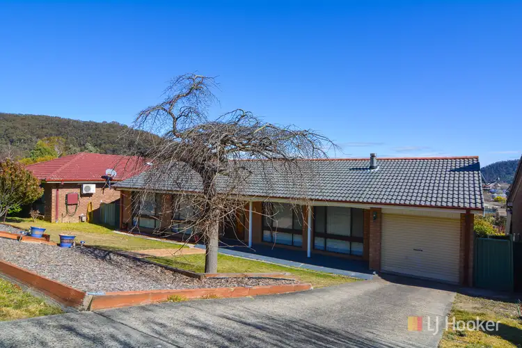 8 Blaxland Street, Lithgow NSW 2790