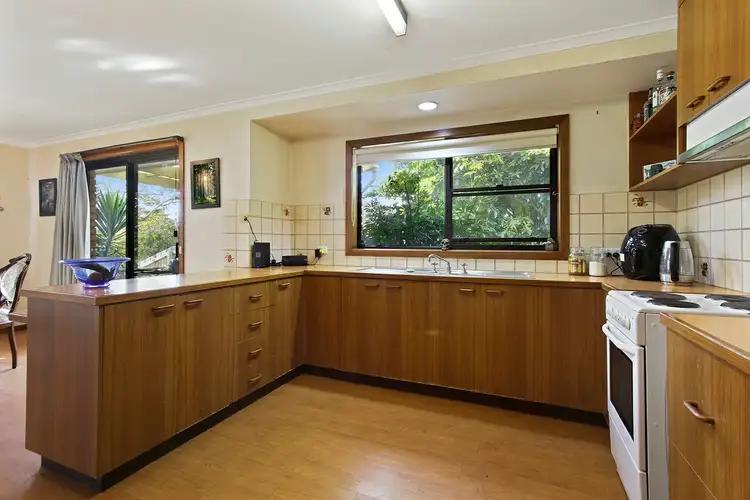 Fifth view of Homely house listing, 6 Newton Close, Paynesville VIC 3880