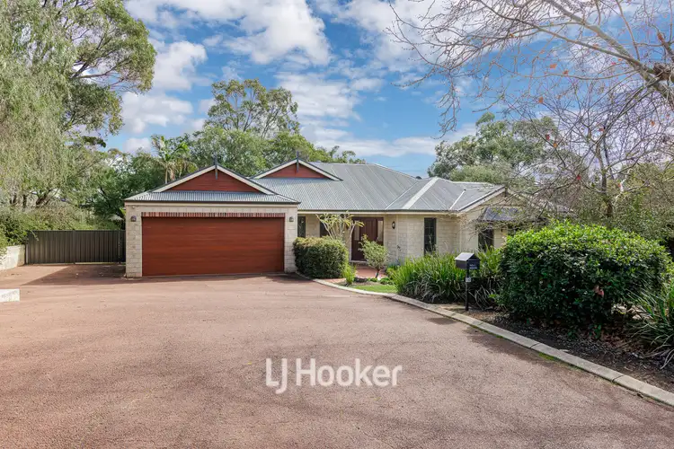 Second view of Homely house listing, 10 Quonday Way, Dalyellup WA 6230
