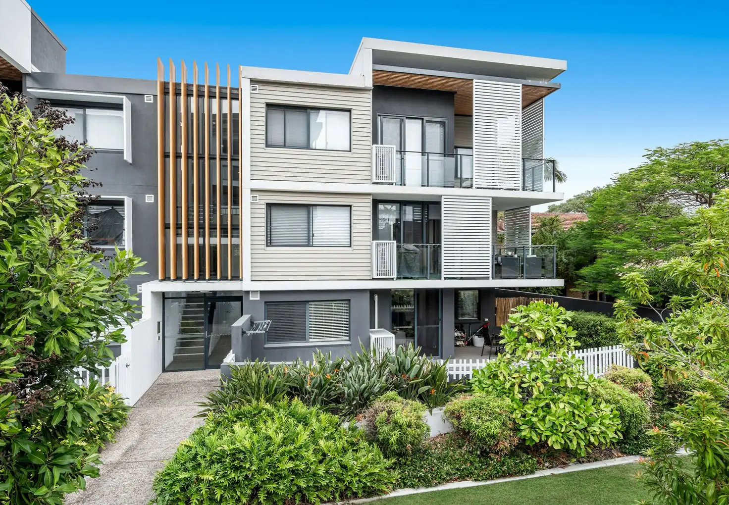 Main view of Homely unit listing, Unit 4/54 Ludwick Street, Cannon Hill QLD 4170