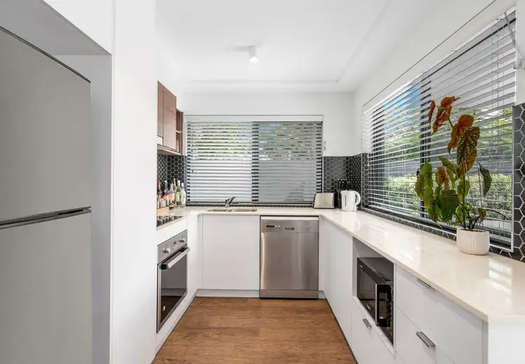 Sixth view of Homely unit listing, Unit 4/54 Ludwick Street, Cannon Hill QLD 4170