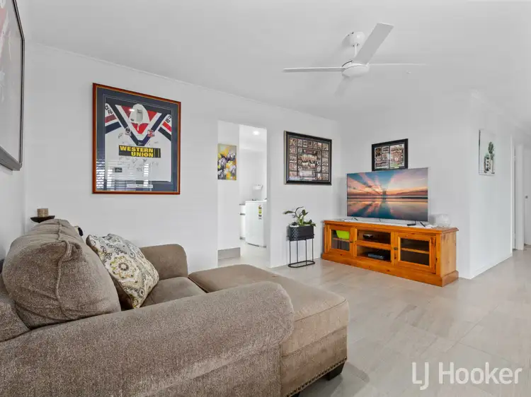 Sixth view of Homely house listing, 17 Bradman Way, Urangan QLD 4655