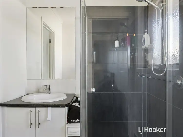 Fifth view of Homely unit listing, Unit 1/4 Owen Street, Leongatha VIC 3953