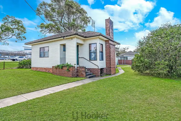 Second view of Homely house listing, 27 The Crescent, Gateshead NSW 2290