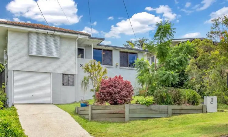 18 Maryland Street, Stafford Heights QLD 4053