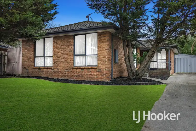 18 Kylie Court, Hampton Park VIC 3976