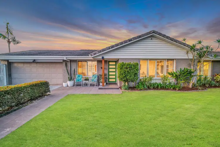 1 The Cross Road, Currumbin Waters QLD 4223