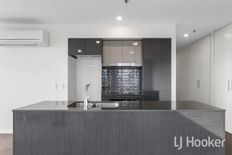 88/1 Anthony Rolfe Avenue, Gungahlin ACT 2912