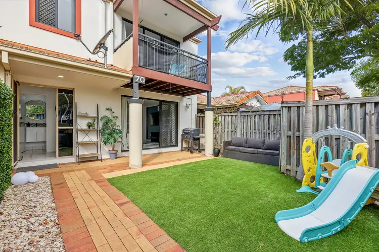 70/302 Christine Avenue, Varsity Lakes QLD 4227