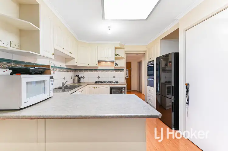 Fifth view of Homely house listing, 9 Kendari Court, Hampton Park VIC 3976