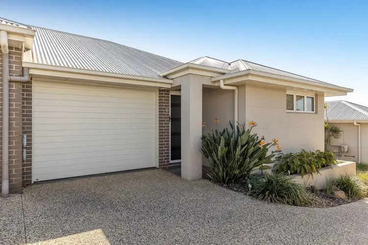 2/13 Wapiti Street, Kearneys Spring QLD 4350