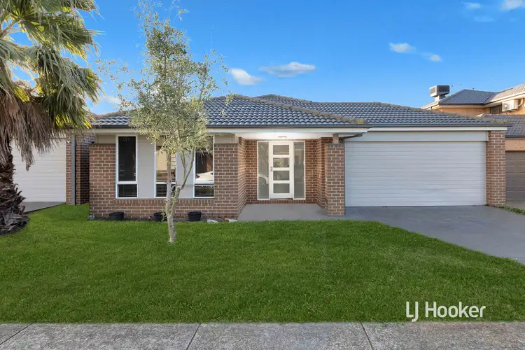 Second view of Homely house listing, 6 Misqa Avenue, Point Cook VIC 3030