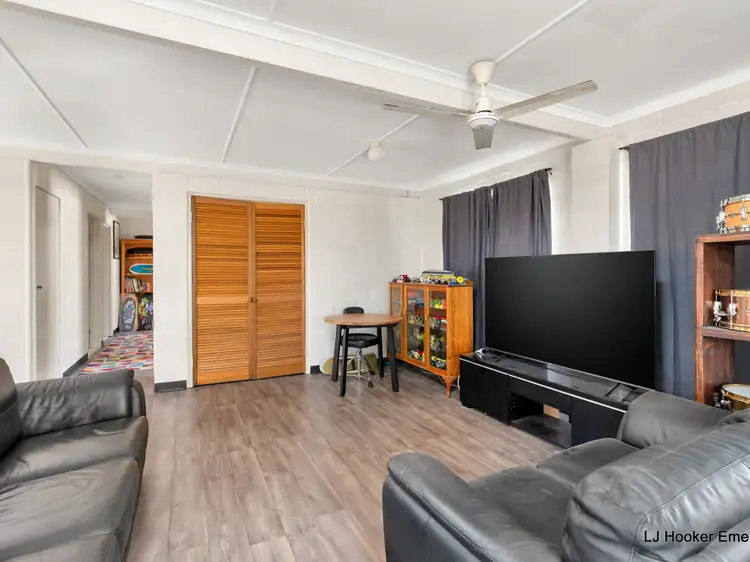 Sixth view of Homely unit listing, Unit 2/69 Esmond Street, Emerald QLD 4720