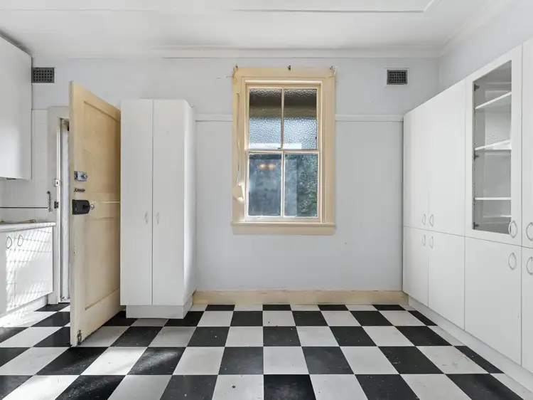 Main view of Homely unit listing, 4/4 St Lukes Street, Randwick NSW 2031