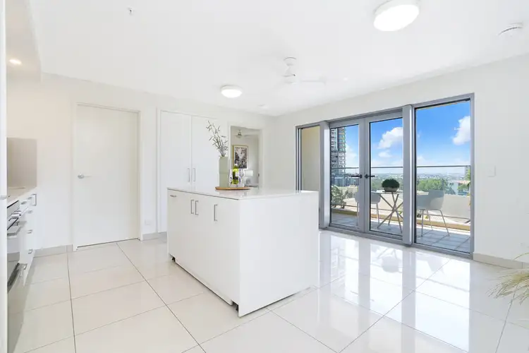 Fourth view of Homely unit listing, 402/31 Woods Street, Darwin City NT 800