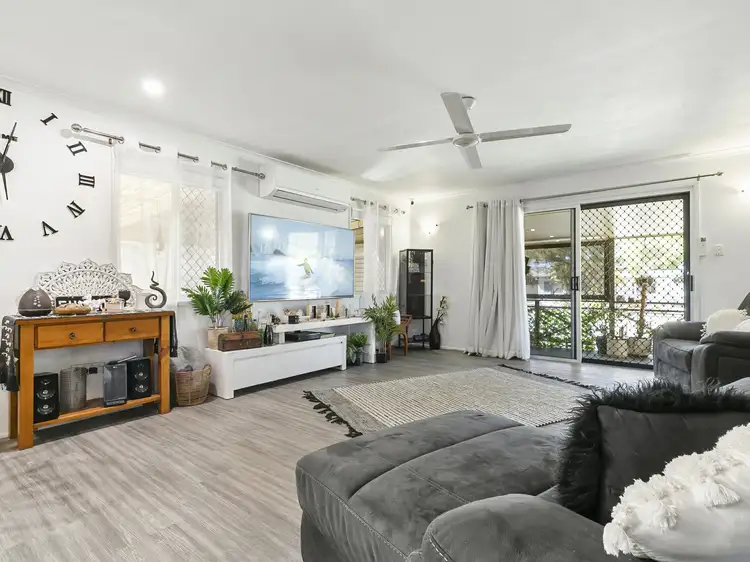 51 Kangaroo Avenue, Bongaree QLD 4507