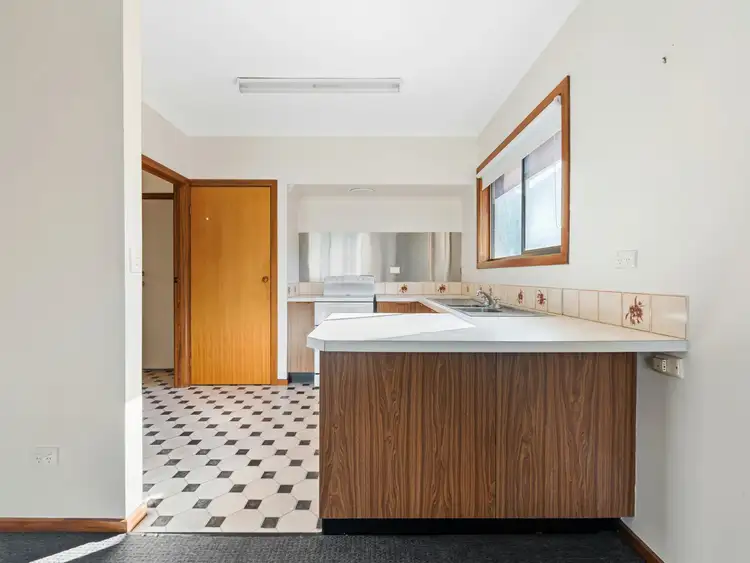 Third view of Homely unit listing, 85A Francis Street, Bairnsdale VIC 3875