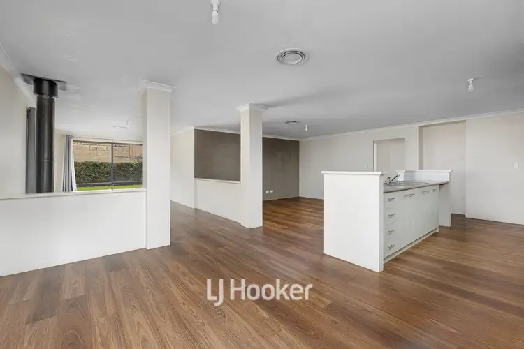 Sixth view of Homely house listing, 10 Lawson Road, Dalyellup WA 6230