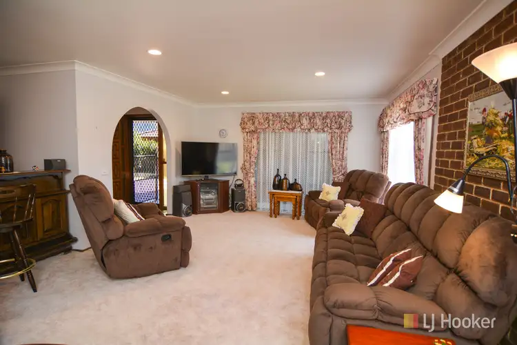 Fifth view of Homely house listing, 4 Heffernan Place, Lithgow NSW 2790