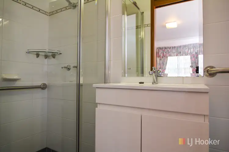 Sixth view of Homely house listing, 4 Heffernan Place, Lithgow NSW 2790