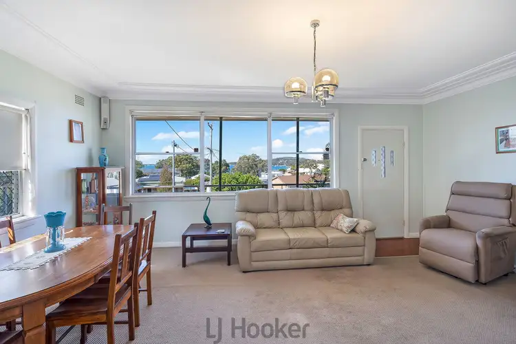 Second view of Homely house listing, 6 Glen Avenue, Arcadia Vale NSW 2283