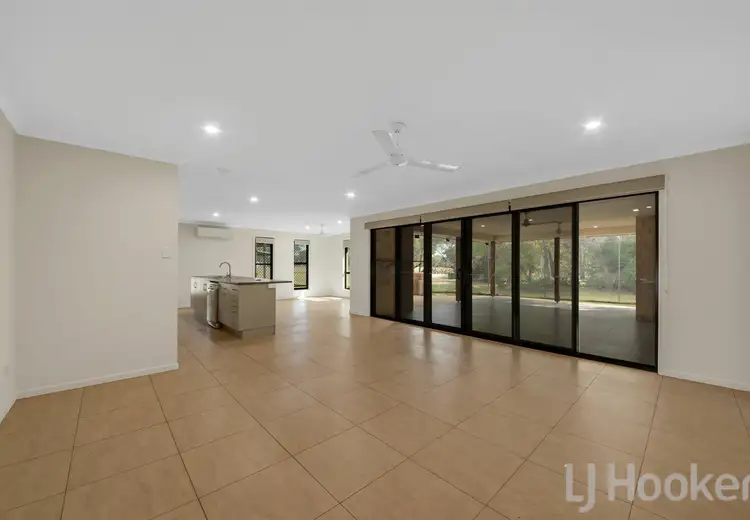 Sixth view of Homely house listing, 5 Parkview Court, Kin Kora QLD 4680