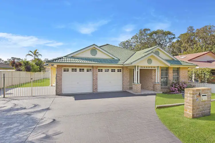 4 Yakalla Street, Shelly Beach NSW 2261