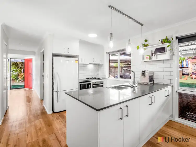 Fifth view of Homely house listing, 8 Hart Court, Murrumba Downs QLD 4503