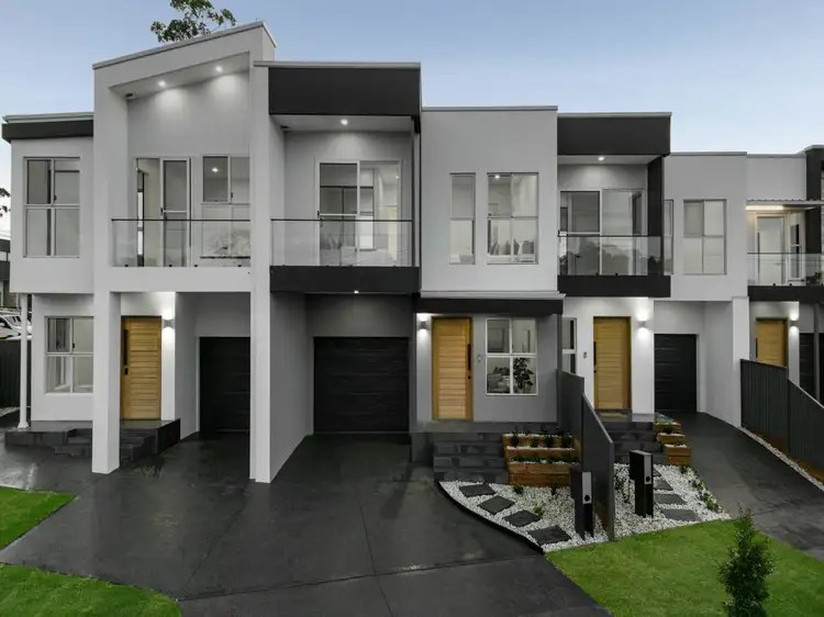 2/39 Bangalow avenue, Chipping Norton NSW 2170